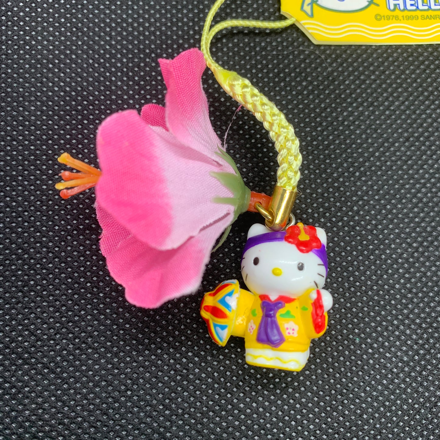 Hello Kitty Gotochi Charm Keychain Sanrio - Okinawa Traditional Wear