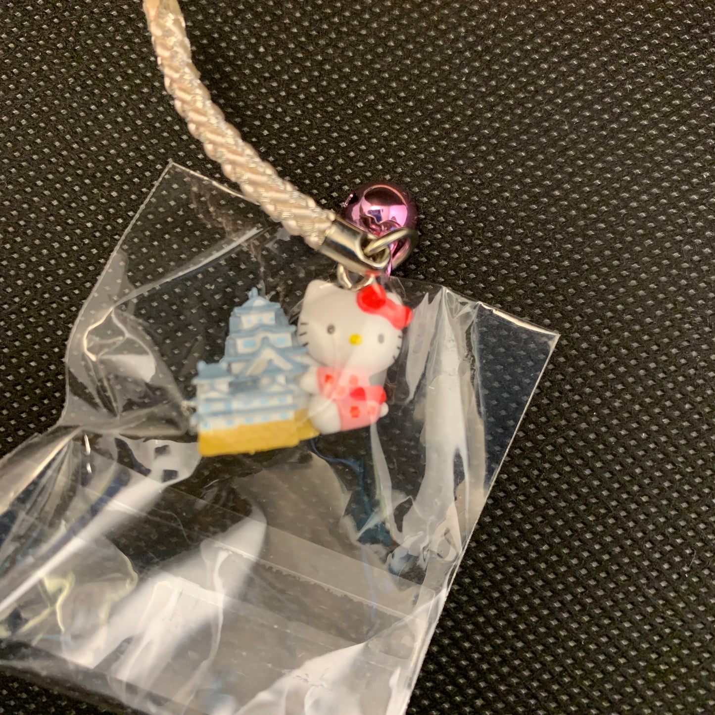 Hello Kitty Gotochi Charm Keychain Sanrio - Hyogo Himeji Castle s108